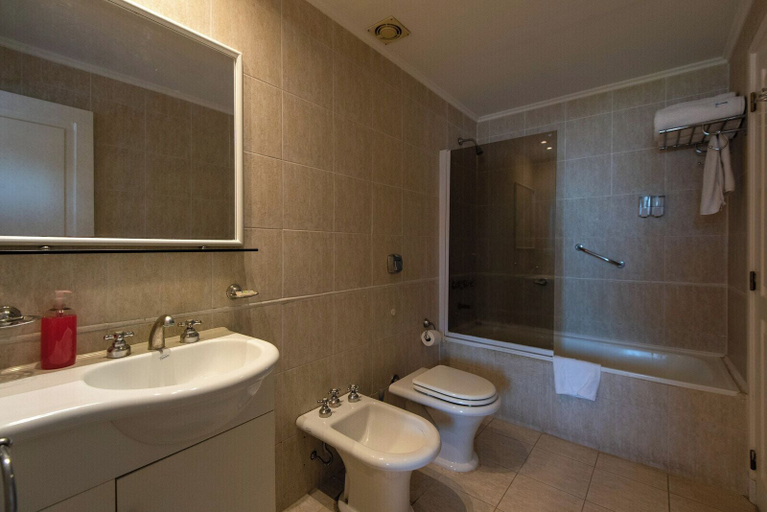 Bathroom 5, Torrecillas Carilo, Pinamar