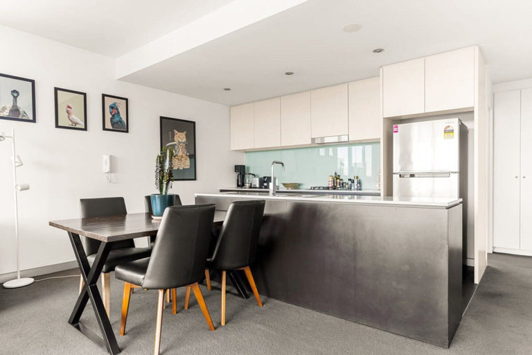 Dining, Spacious 2-bed With Two Balconies With City Views, Sydney