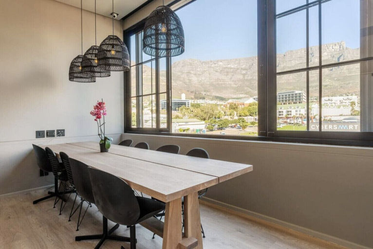 Room 3, East City Modern Apt Co-working, City of Cape Town
