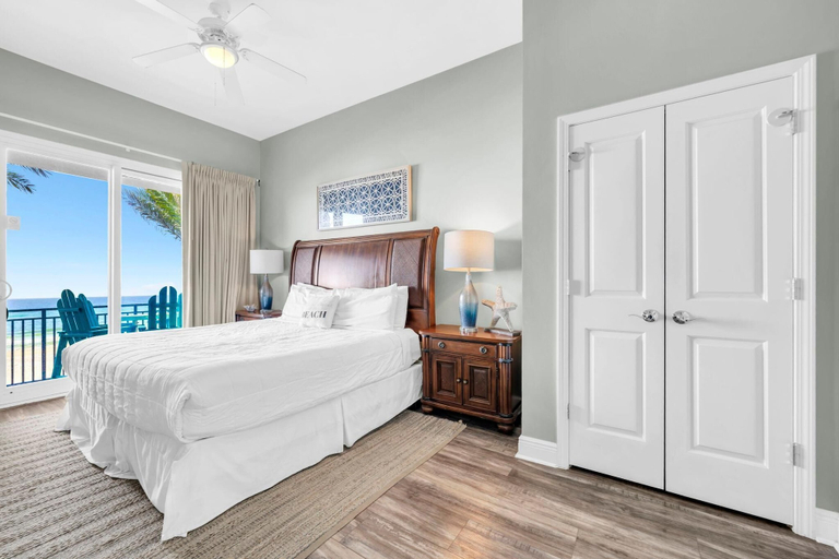Bedroom 2, Sterling Breeze 205, Bay