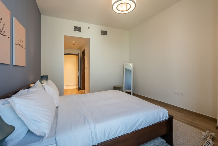Room 4, Noora Tower 4504 Business bay, Dubai
