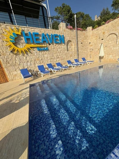 Pool 5, Sunheaven resort, Kasrouane