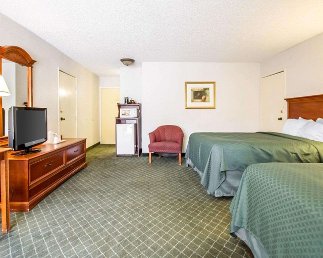 Bedroom 3, Quality Inn Tucson Downtown near Convention Center, Pima