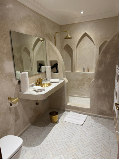 Bathroom 5, Riad Les Bougainvillers, Marrakech