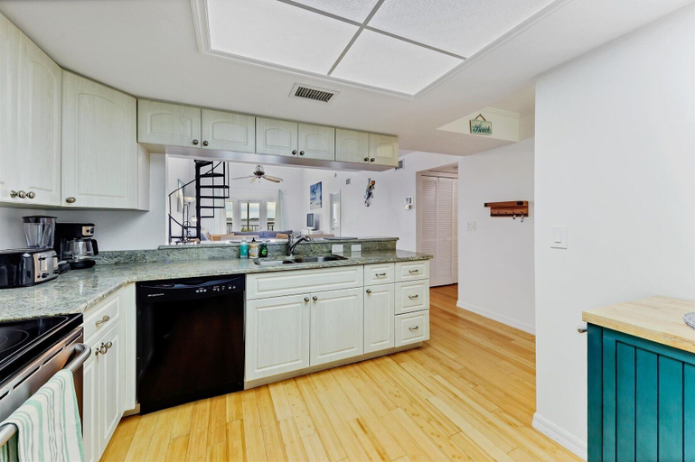 Interior 3, Port Charlotte Private Waterfront Condo Wa4410-317, Charlotte