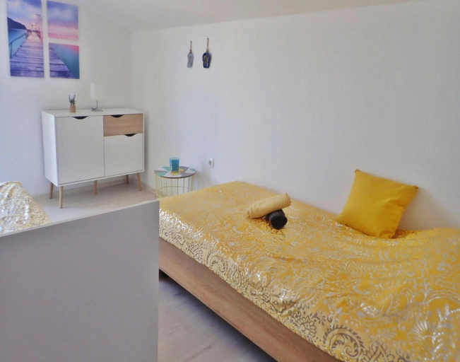 Interior 5, Seaside Apartment in Seline With Sea View, Starigrad