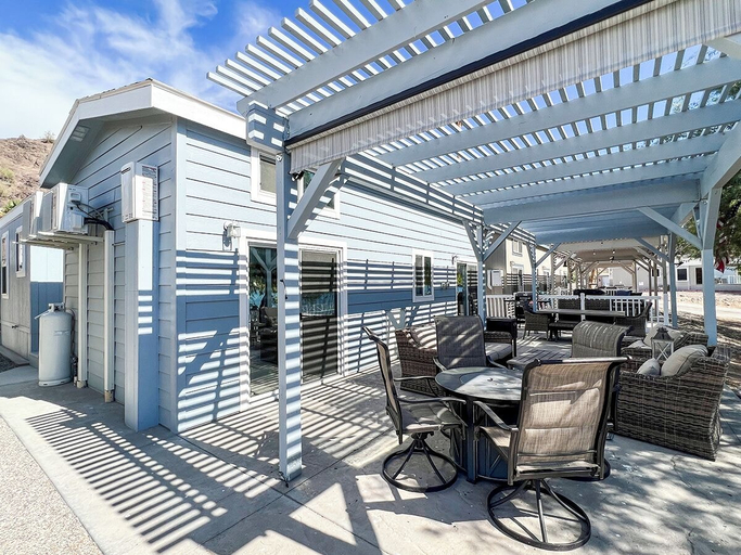 Interior 3, All-american Escape, Riverfront! WB3, San Bernardino