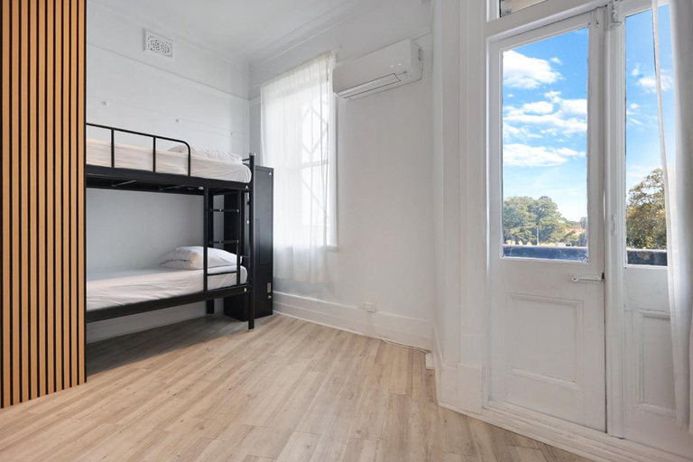 Bedroom 3, Pad Hostel, Sydney