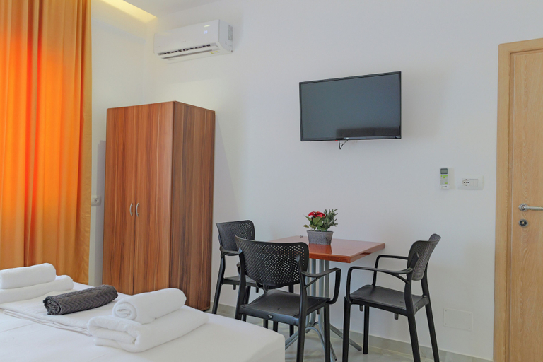 Bedroom 4, Central Garden Sofia Apartments & Studios, Sarandës