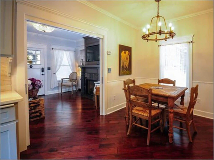 Room 5, Historic Bradshaw House, Jackson