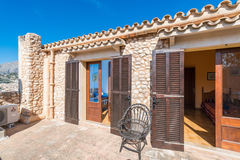 Others 2, Coste Can Moragues - Villa With Private Pool, Baleares