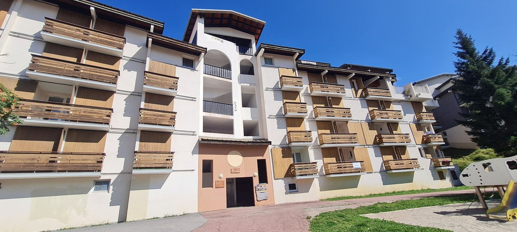 Primary image, Alpine Stay Near Ski Slopes, Isère