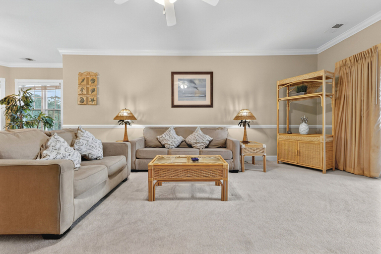 Interior 4, Magnolia Pointe Luster Leaf 4821-301, Horry