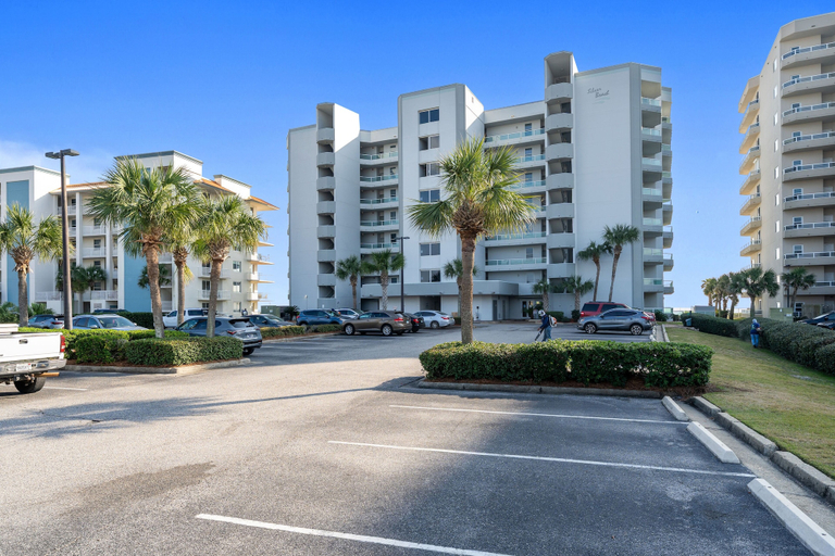 Primary image, Silver Beach 104 PET FRIENDLY!, Baldwin