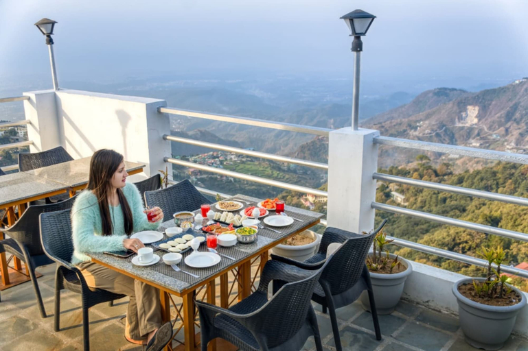 Terrace/patio 4, Shivalik Hills Mussoorie, Dehradun