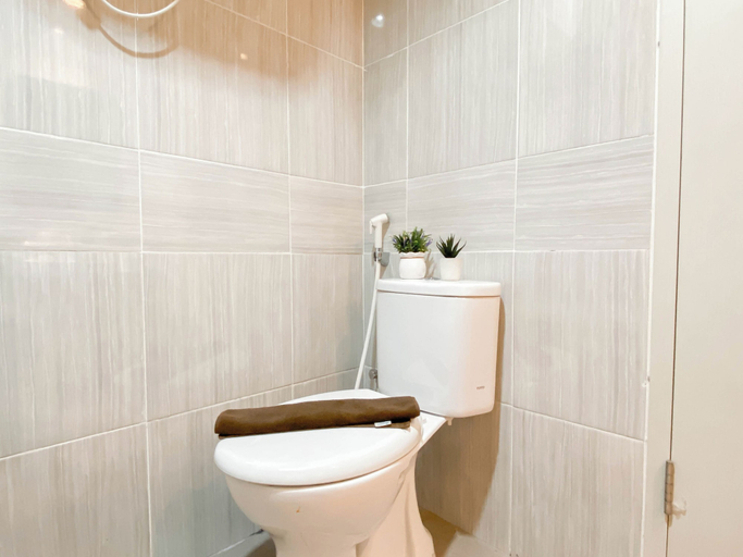 Interior 4, Comfy And Trendy 1Br At Vasanta Innopark Apartment, Cikarang