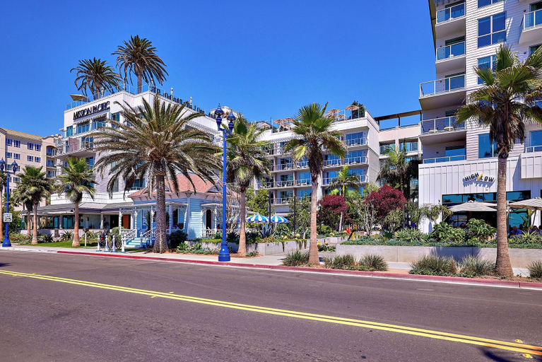 Interior 4, 152-6 S Pacific Fantastic Ocean View, San Diego