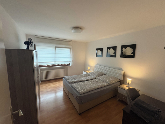 Bedroom 4, Restaurant Hotel Friesdorfer Hof, Bonn