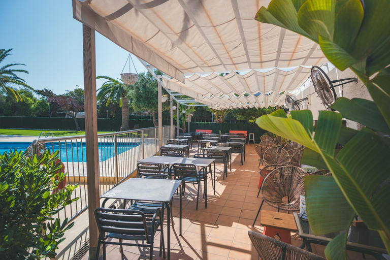 Food & Drinks 3, HolaCamp Sitges Relax, Barcelona