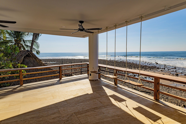Exterior 2, 2Surf Sunzal, Tamanique