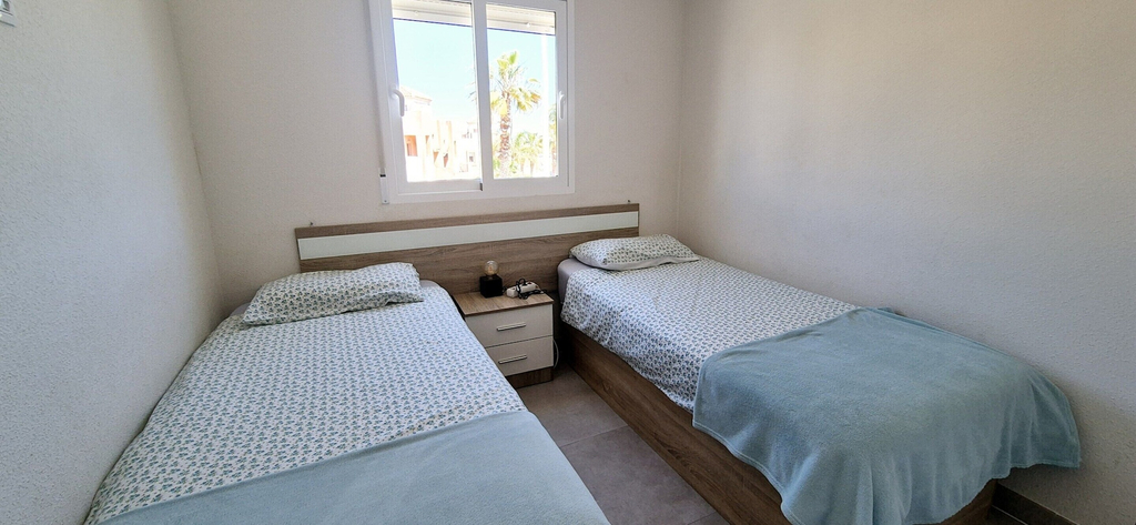 Room 3, Beachside Apartment With Sauna, Alicante