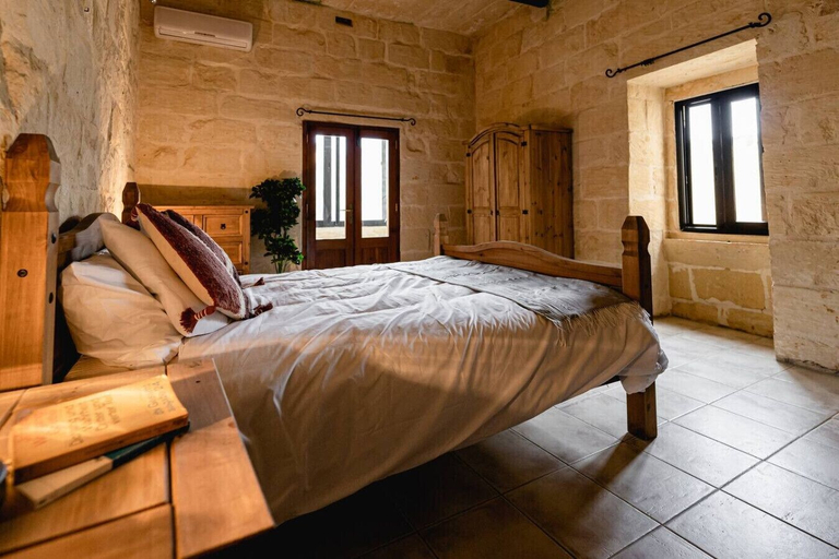 Room 4, Rustic Gozo Farmhouse With Private Pool