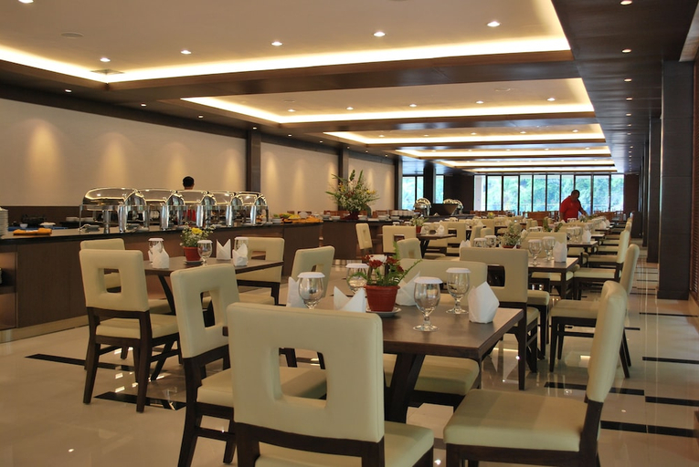 Food & Drinks 4, Zuri Resort Cipanas, Bogor