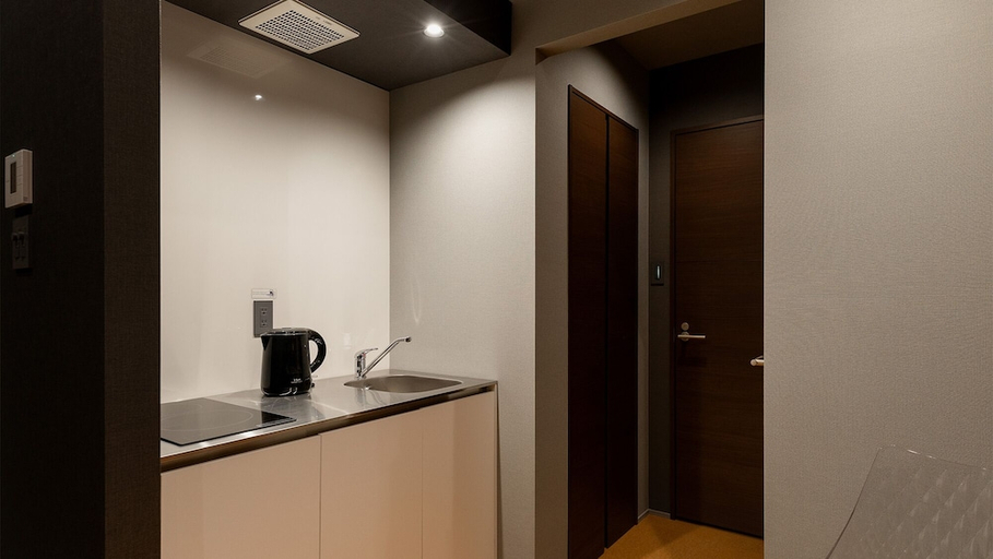 Bathroom 4, COCOSHUKU Shinjuku-Hanazono, Shinjuku