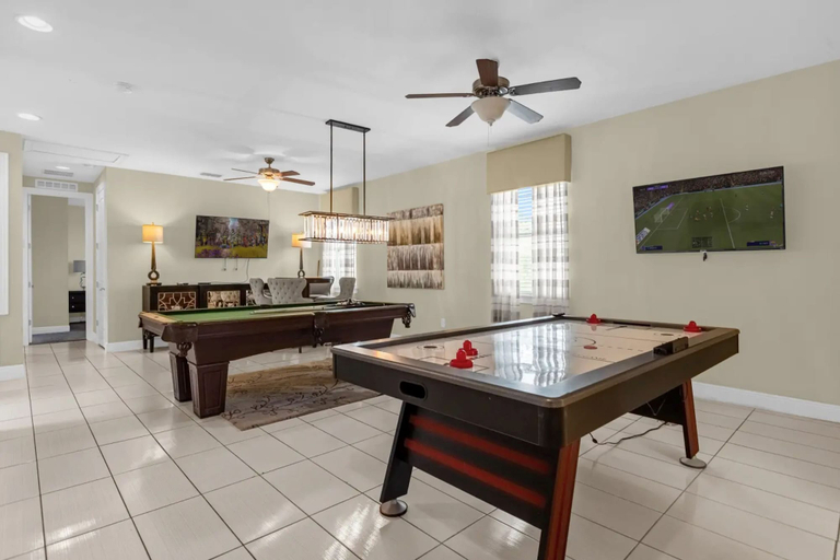 Interior 2, 7601-7-bl-designer Decorated With Whimsical Themed Rooms, Osceola