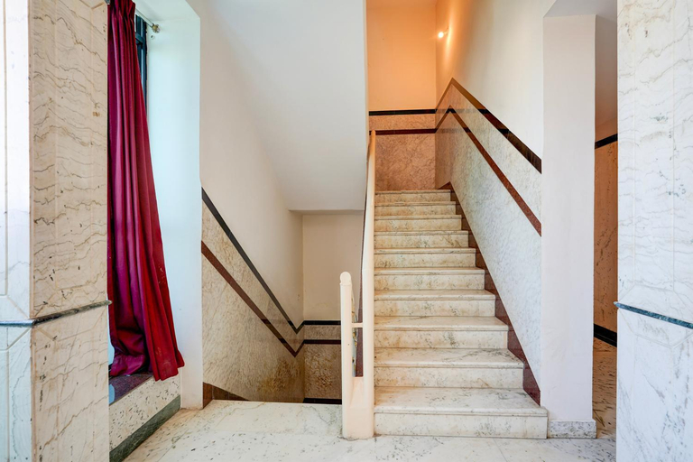 Public Area 3, Townhouse Civil Aviation HAL Road, Bangalore