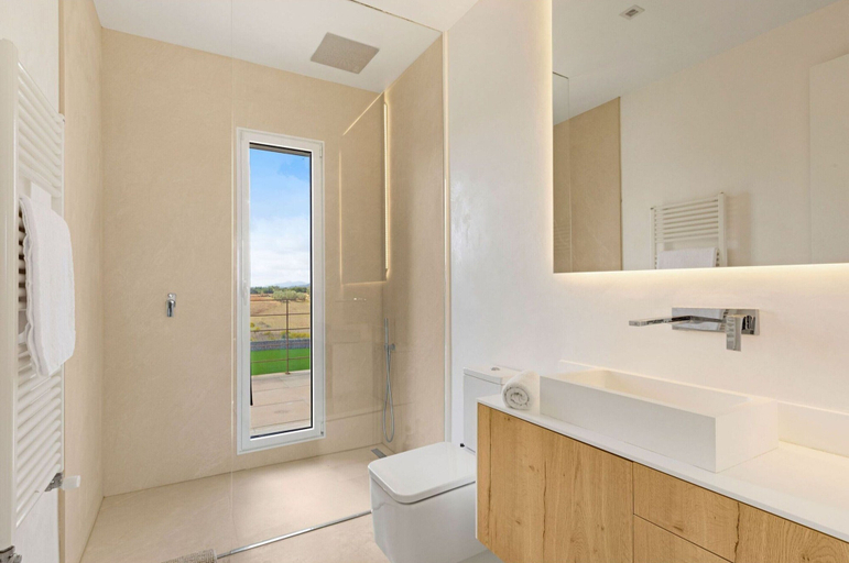 Bathroom 4, Country House in Mallorca With Pool and BBQ, Baleares