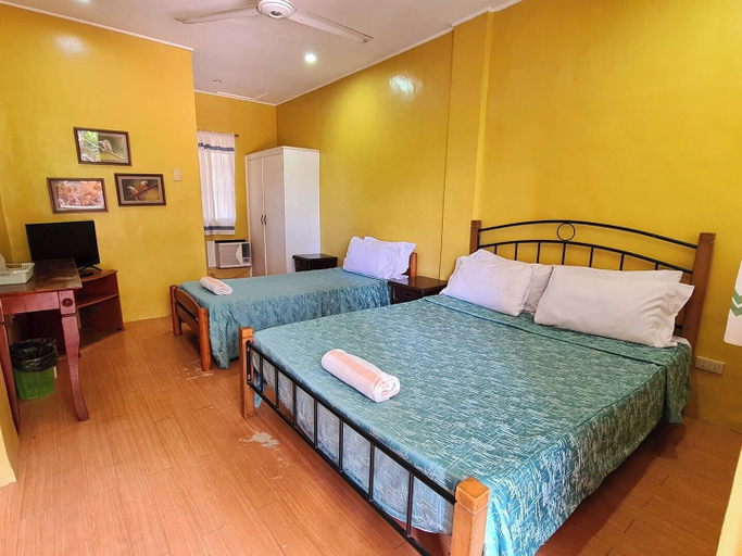 Bedroom 4, Darayonan Lodge, Coron