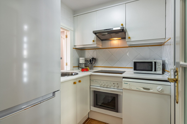 Private kitchen 5, Seaside Apartment in Isla Canela, Huelva