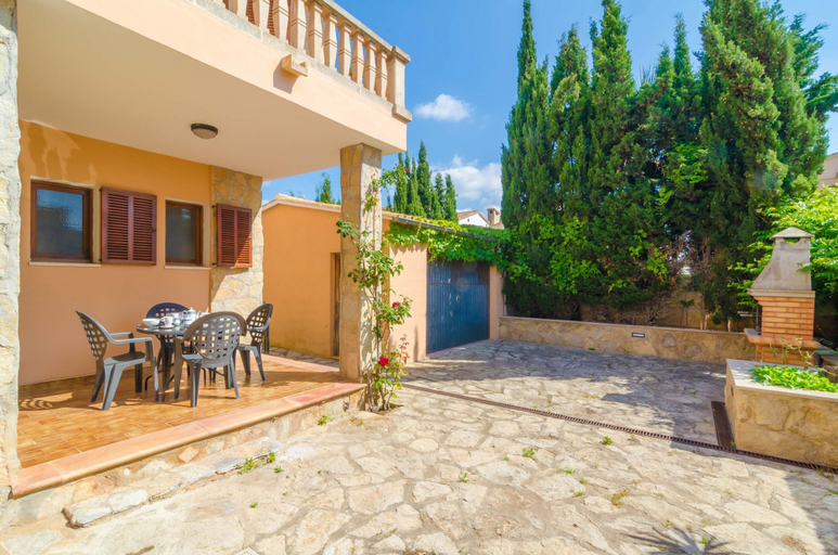 Exterior & Views 2, Xalet Ca S'hereu - Villa With Private Pool, Baleares