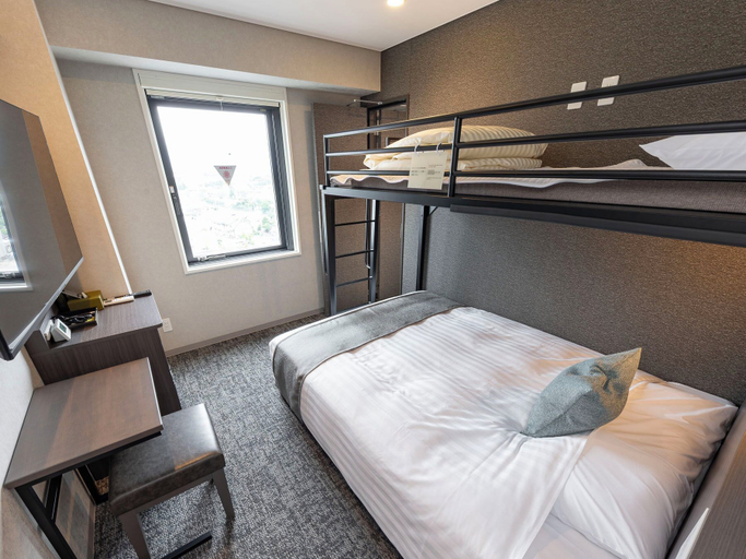 Room 5, Super Hotel Premier Aso Kumamoto Airport, Kikuyō