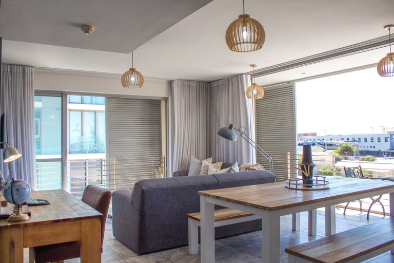 Room 4, Spacious 2bed Harbor Haven V A Waterfront Canals, City of Cape Town