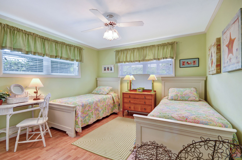 Interior 5, 3780 S Fletcher Ave, Nassau