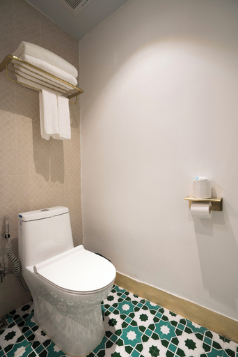 Bathroom 2, Oasis Chaozhou, Chaozhou