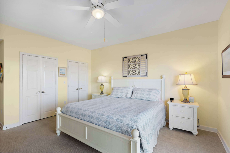 Interior 3, Maresol 310 Bayfront 3BR Condo, Sunset Views, Jetted Tub & Pool, Worcester