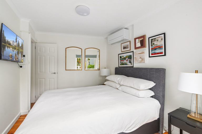 Room 3, Charming 2-bed Terrace in the Heart of Surry Hills, Sydney