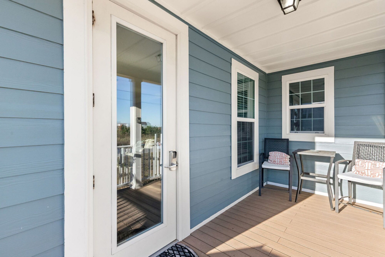 Interior entrance, Beach House - C Shucker by PHG, Bay