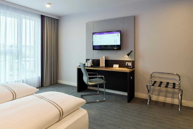 Room 3, Premier Inn Stuttgart Zuffenhausen, Stuttgart