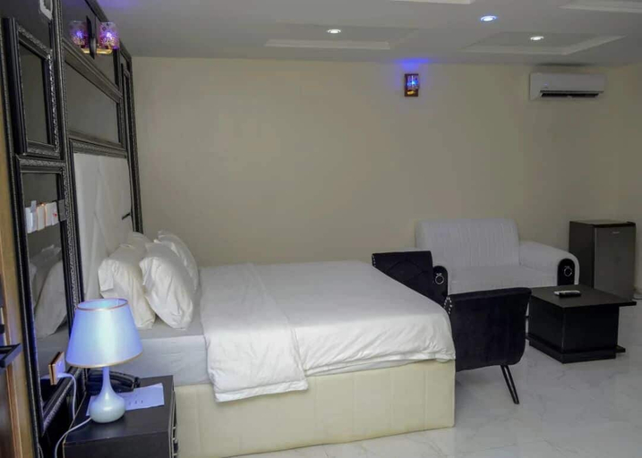 Room 4, De Lords Resort Hotel & Suites, Alimosho