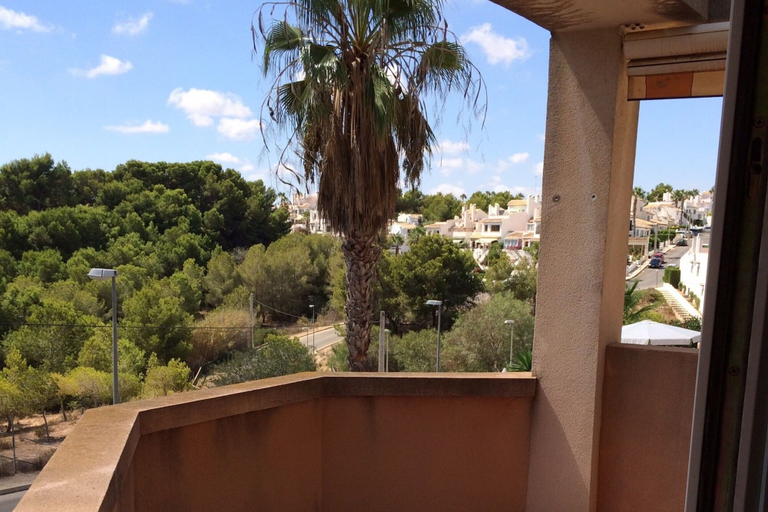 Property grounds 5, Modern Apartment in Orihuela Costa, Alicante