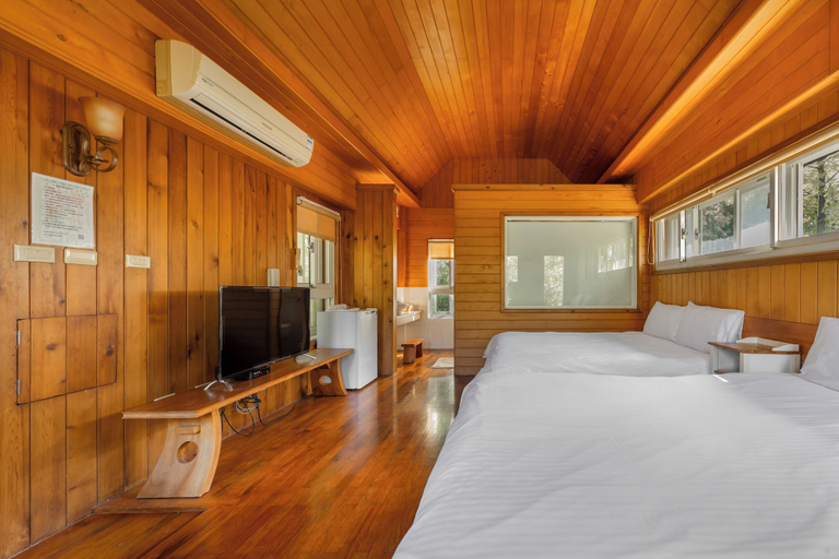 Bedroom 2, Green Forest Villa, Yilan