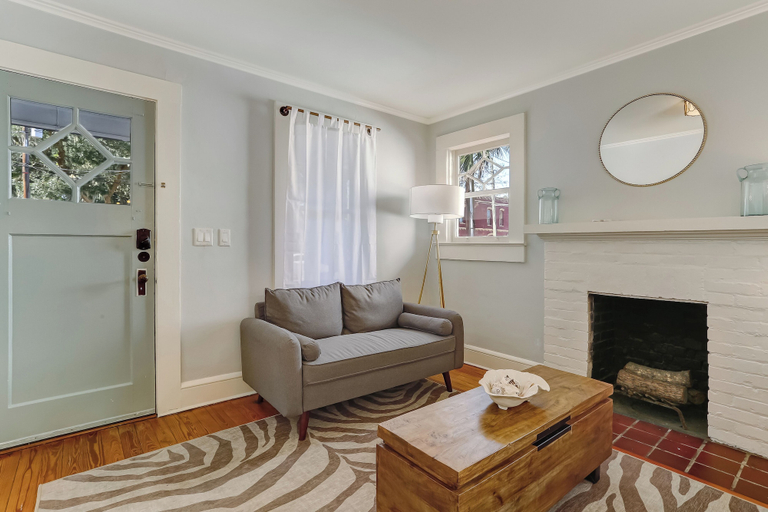 Interior 5, 114 S 6th Street, Nassau
