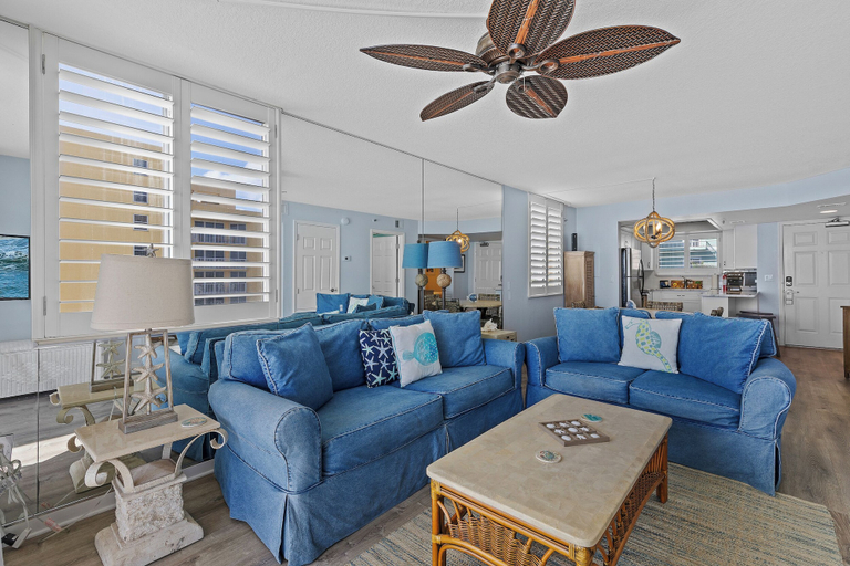 Interior 2, Oceania Beach Club 301, Volusia