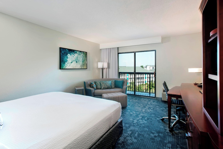 Bedroom 2, Courtyard by Marriott Myrtle Beach Barefoot Landing, Horry
