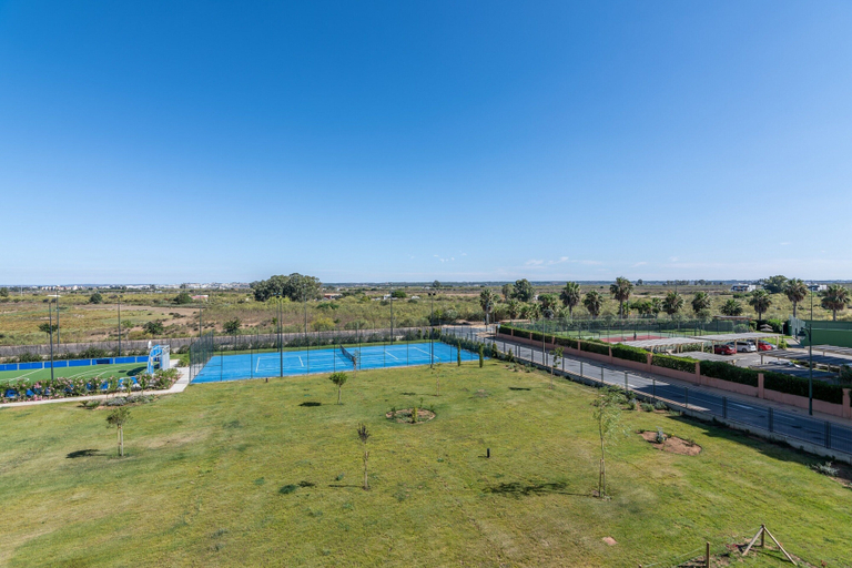 Exterior 2, Beachfront and Family Apartment, Huelva