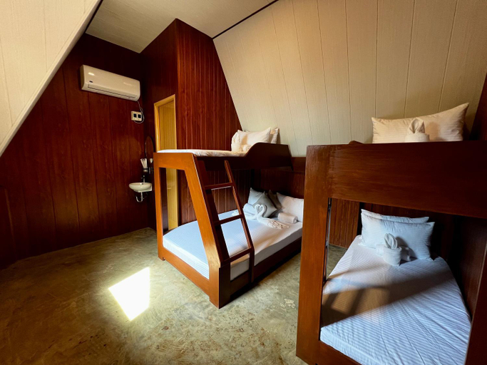 2, Tagosilangan Beach House, Buruanga